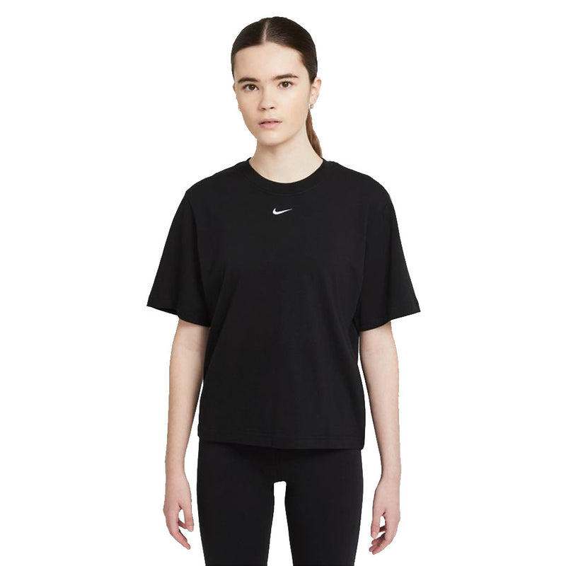 Nike Women's Sportswear Essential Boxy T-Shirt