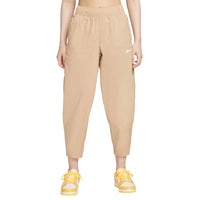 Nike Women's Sportswear Essential High-Rise Curve Pants