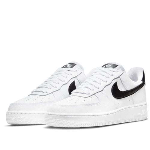 Nike Women's Air Force 1 '07 Shoes