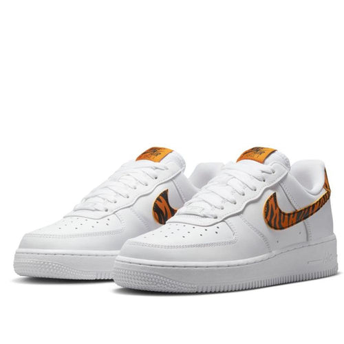 Nike Women's Air Force 1 '07 Shoes
