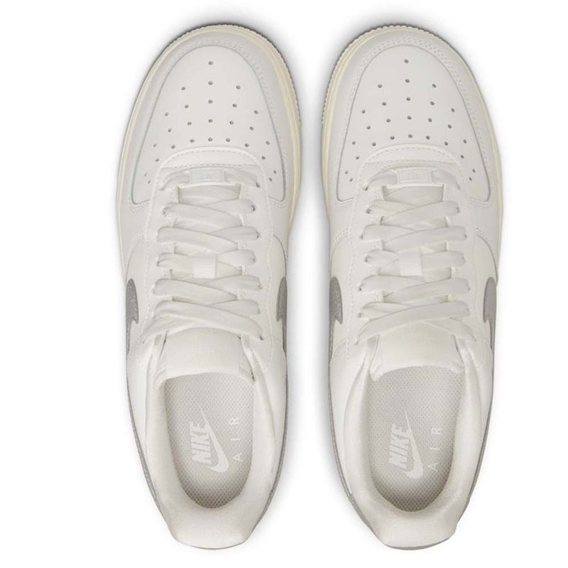Nike Women's Air Force 1 '07 Shoes