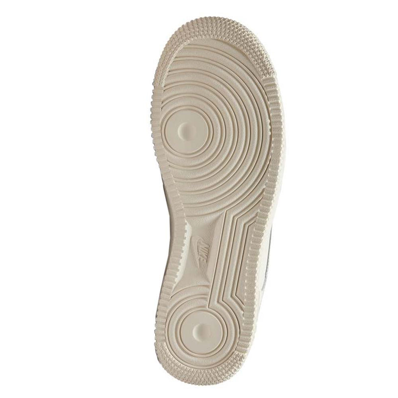 Nike Women's Air Force 1 '07 Shoes