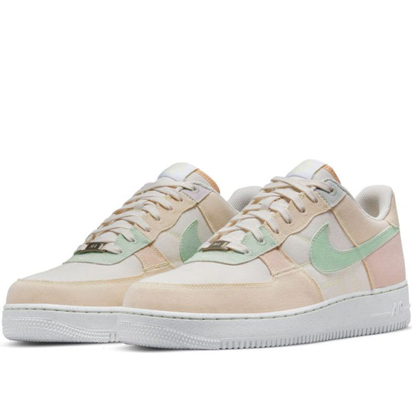 Nike Men's Air Force 1 '07 LX Next Nature