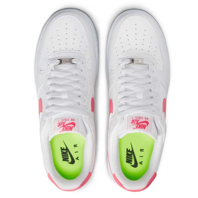 Nike Women's Air Force 1 '07 SE Shoes
