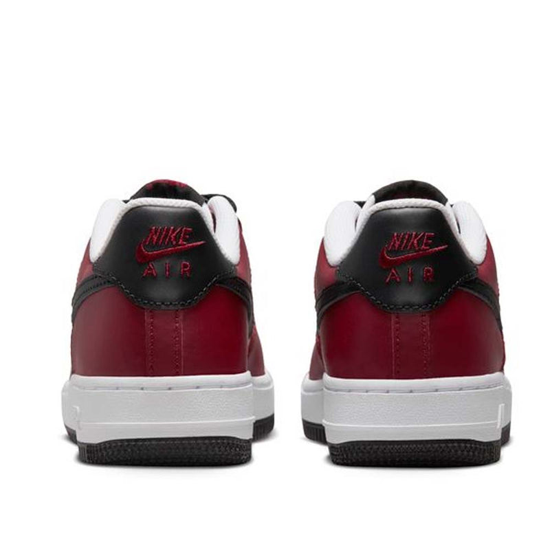 Nike Big Kids Air Force 1 Lv8 (team red / black-white)