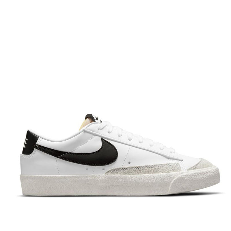 Nike Women's Blazer Low '77 Casual Shoes